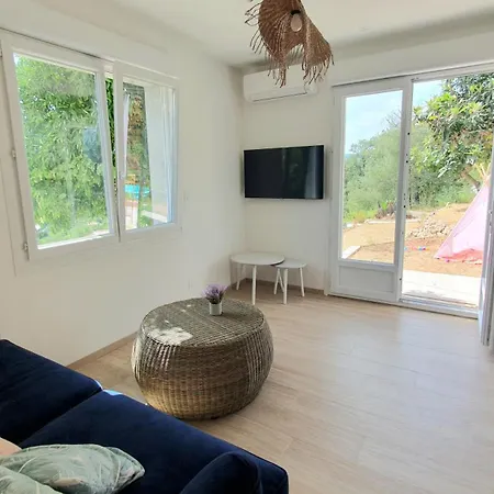 Appartement Calme Et Vue Panoramique à Pégomas Extérieur photo